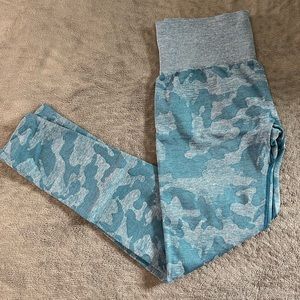 Blue Camo Compression leggings